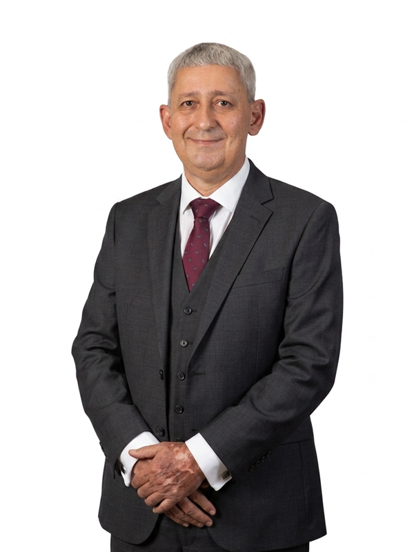 Ph. D. Camilo Antonio Rosas Ardaya<br>Vicerrector Posgrado Image